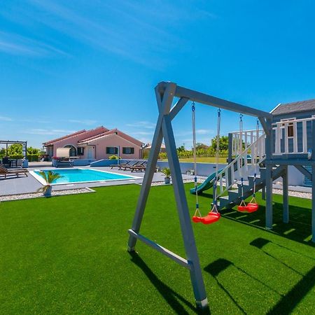 Villa Perini Dvori Donji Zemunik Bagian luar foto