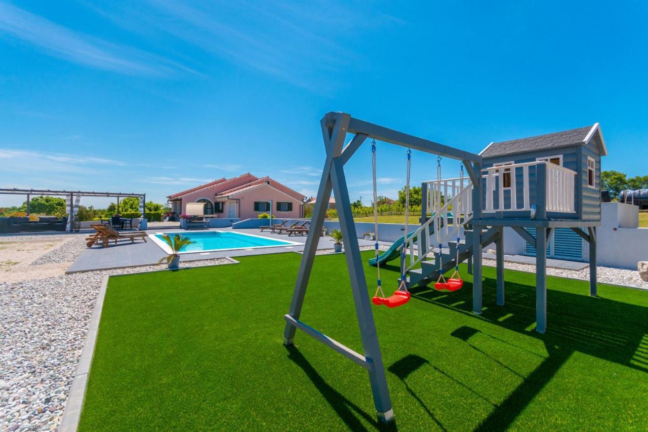 Villa Perini Dvori Donji Zemunik Bagian luar foto