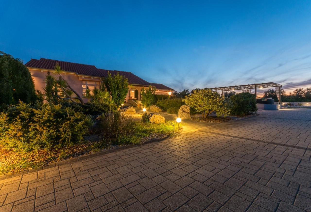 Villa Perini Dvori Donji Zemunik Bagian luar foto