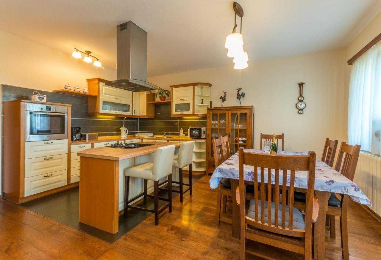 Villa Perini Dvori Donji Zemunik Bagian luar foto