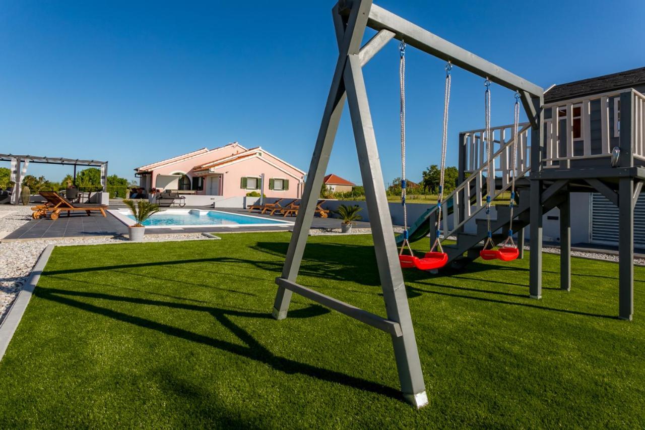 Villa Perini Dvori Donji Zemunik Bagian luar foto