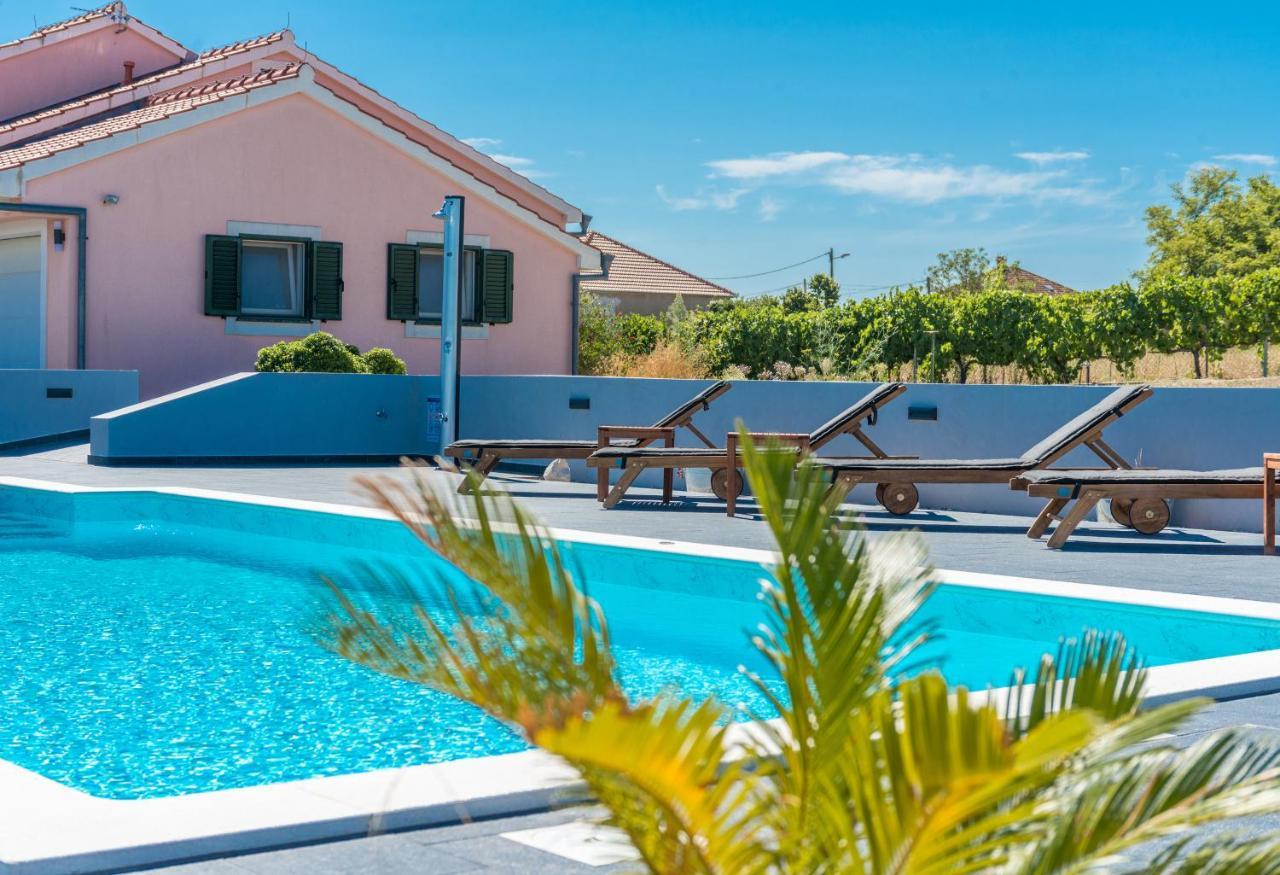 Villa Perini Dvori Donji Zemunik Bagian luar foto